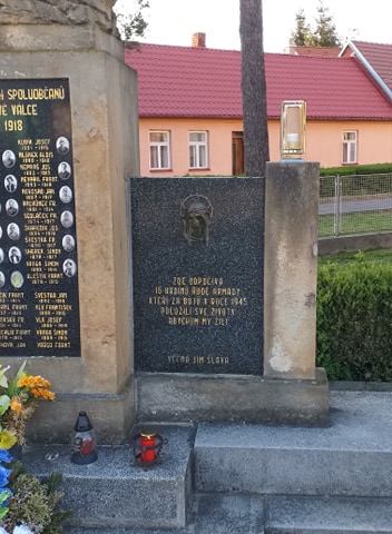 Kliknutím zvětšíte Fotografie